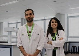 Doctors Suárez-Calvet and Anastasi, two of the authors of this clinical research.