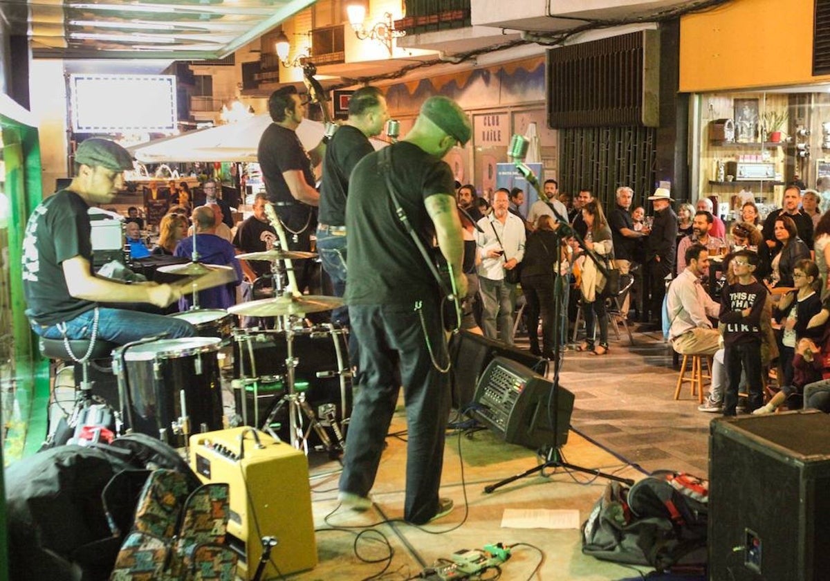 Registration period for popular 'rock route' in Torremolinos closes this Friday