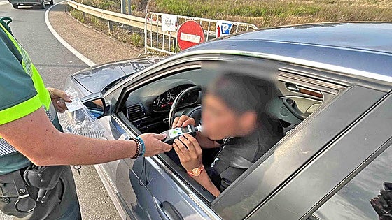 Bananas and other foods that can affect road-side alcohol breath test results