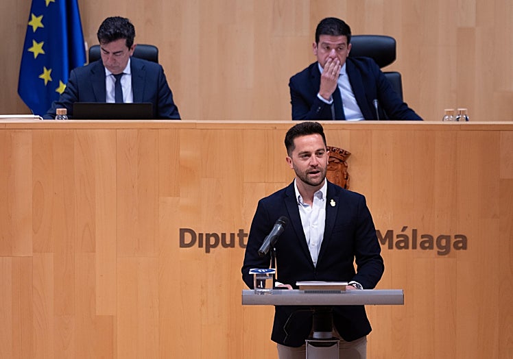 Anet, also addressing the Diputación this Tuesday.