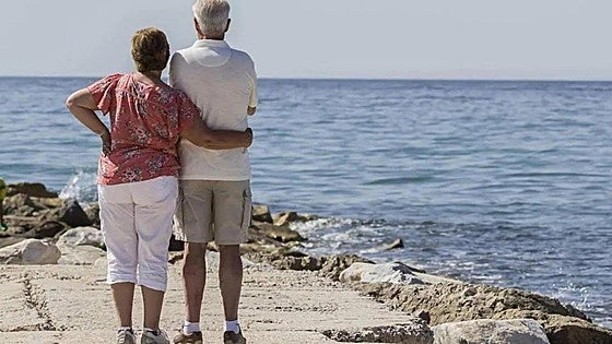 This is the cheap holiday scheme for pensioners in Spain with some packages on offer at just 50 euros