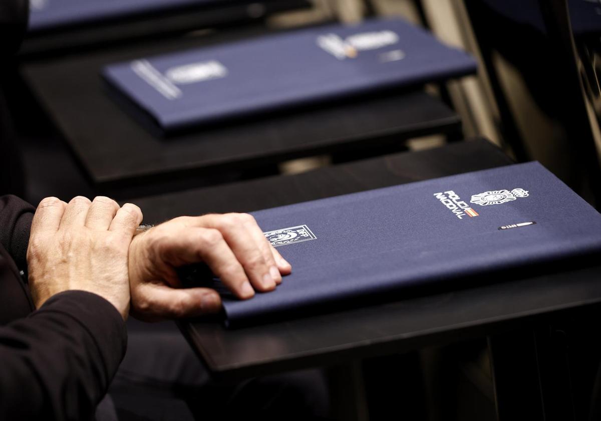 More than 6,000 jobs up for grabs in Spain's two main police forces