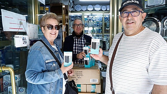 Analogue makes comeback: shops make a killing with batteries, torches, camping stoves and radios
