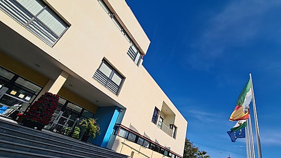 Torremolinos to privatise its waste and cleaning services in bid to save money