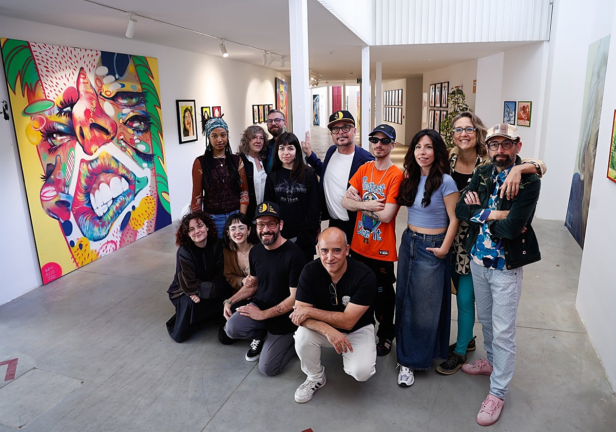 Imagen principal - An urban art exhibition opens at La Malagueta with the works of 141 artists