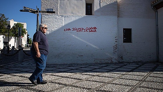Granada declares war on graffiti