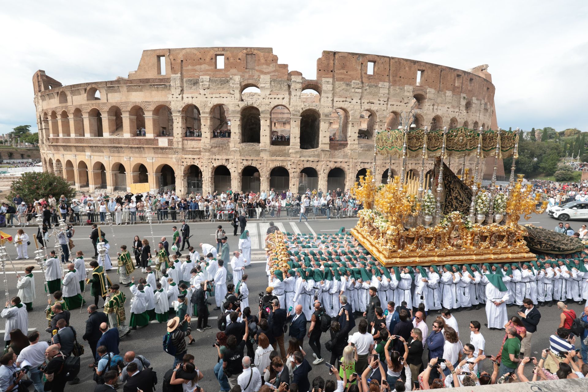 La Esperanza&#039;s grand tour of Rome - in pictures
