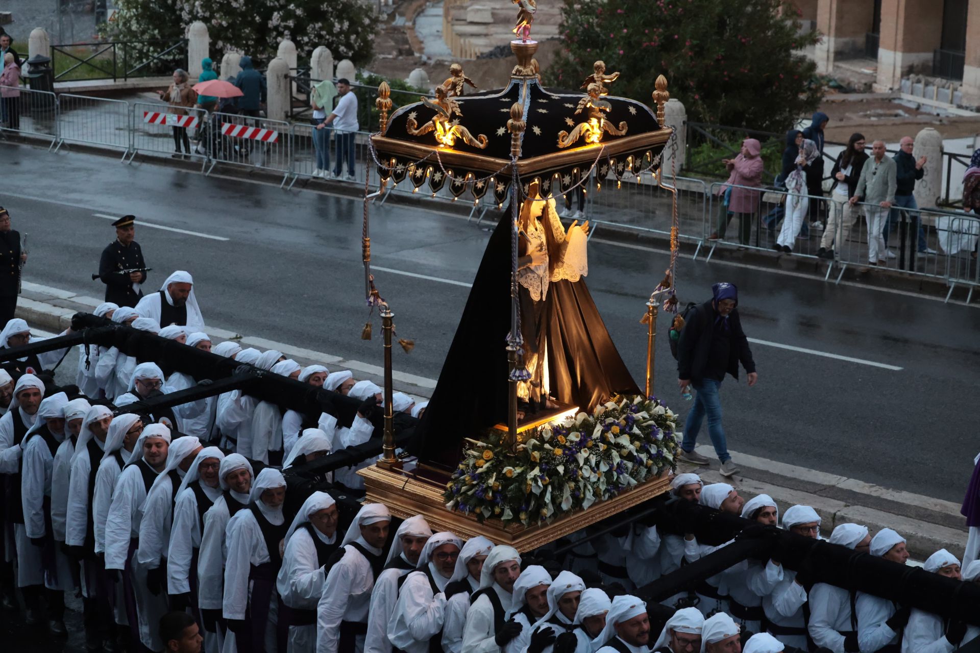 La Esperanza's grand tour of Rome - in pictures