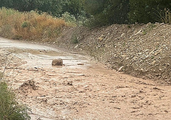 The MA-207 cut off after heavy rain this morning.