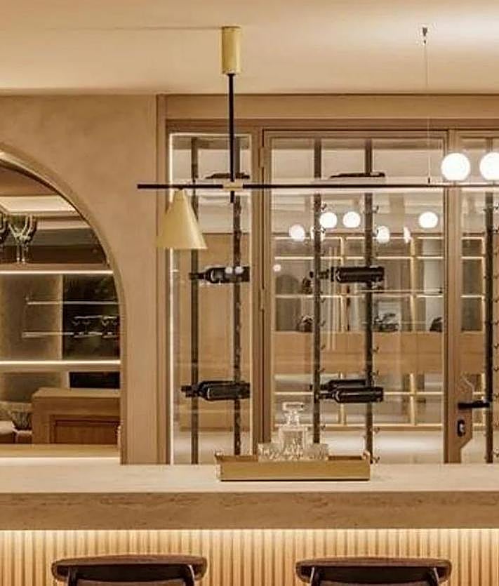 Imagen secundaria 2 - Take a peek inside the luxury mansion on Spain's Costa del Sol that's up for sale at a cool 25 million euros