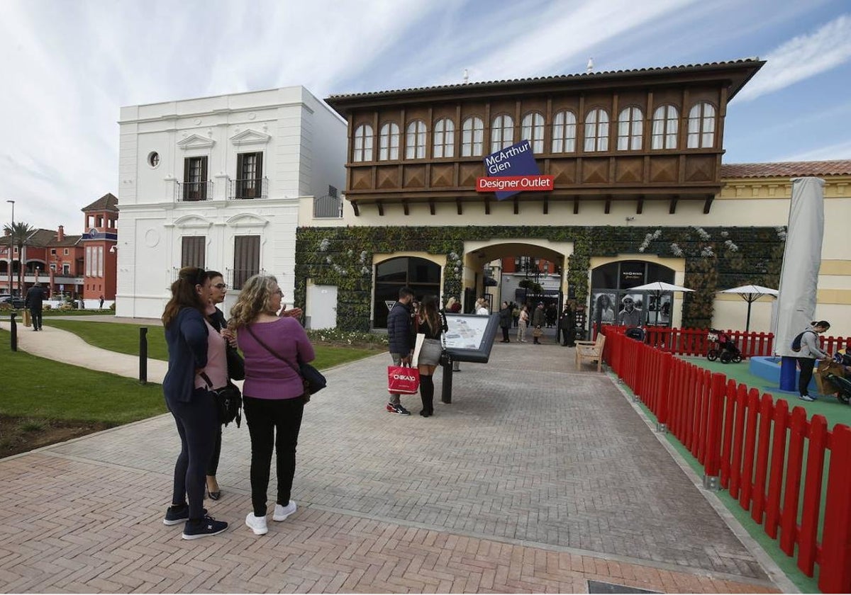 Shops in Malaga and main Costa del Sol towns to open every Sunday from 1 June until end of September