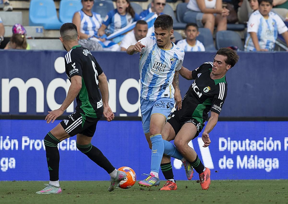 Imagen secundaria 1 - Late fightback can't save Malaga CF's flat season finale