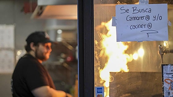 More than 10,000 jobs created for third consecutive month in Malaga province, with almost 750,000 employed