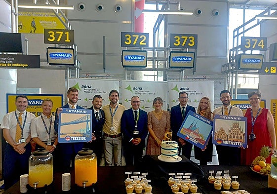Ryanair and the airport have celebrated these three premieres of the leading airline in Malaga.