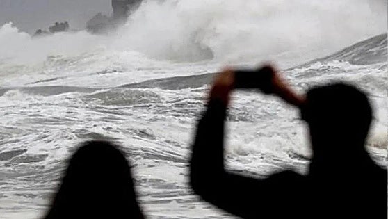 Aemet activates yellow weather alerts along length of Costa del Sol today