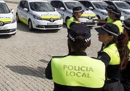 Six police officers injured while investigating party noise complaint at luxury villa on the coast