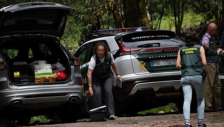 Two badly charred bodies found inside burnt-out vehicle on forest track in Spain's Pontevedra province