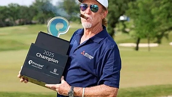 Spain's Miguel Ángel Jiménez rolls back the years to win in Iowa golf thriller