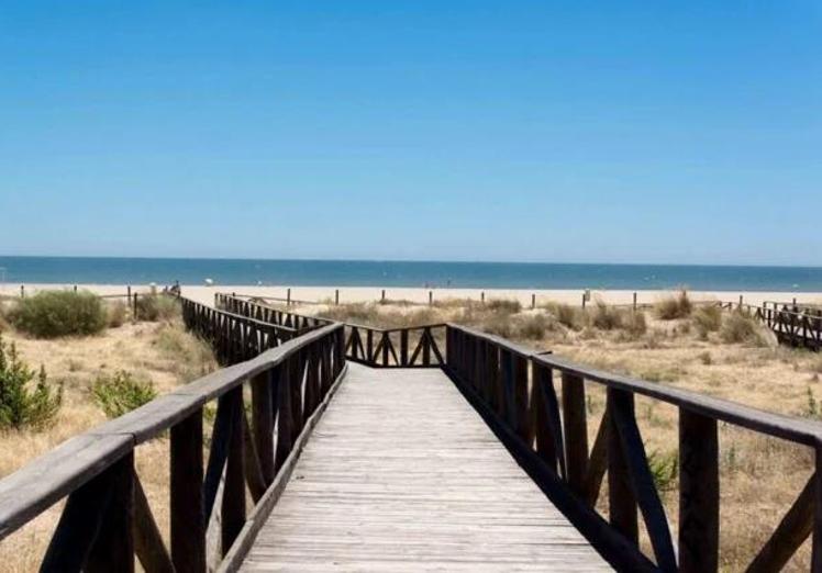 Punta del Moral beach is one of the most iconic beaches of Ayamonte.