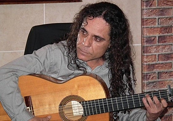 Oscar Barrio will perform in memory of Paco de Lucia.