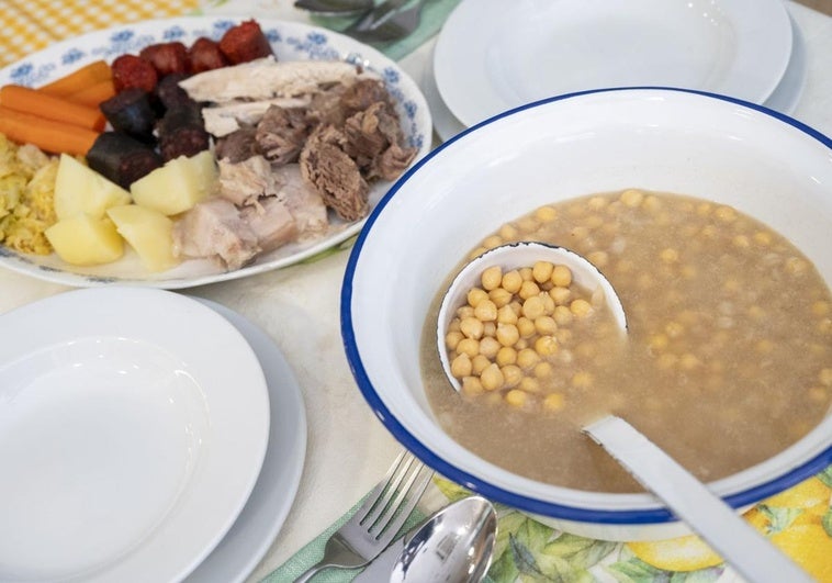 Traditional cocido.