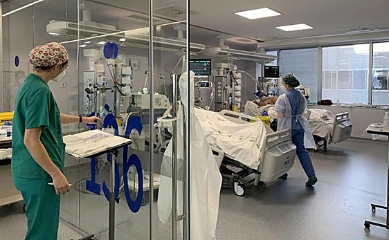 Head of Junta admits 'Malaga is the province with the fewest beds and healthcare professionals per inhabitant in Andalucía'