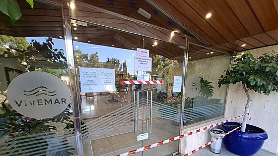 Benalmádena town hall on the hotel served with closure notice: 'The responsibility for the people inside lies with the establishment'
