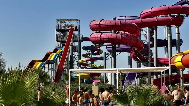 AGUA MÁGICA, SEVILLE