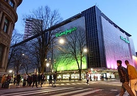 El Corte Inglés.