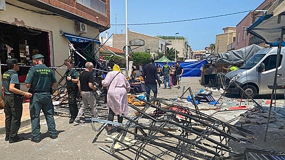 At least 16 people injured, two seriously, in gas explosion at a bar in Spain's Murcia region