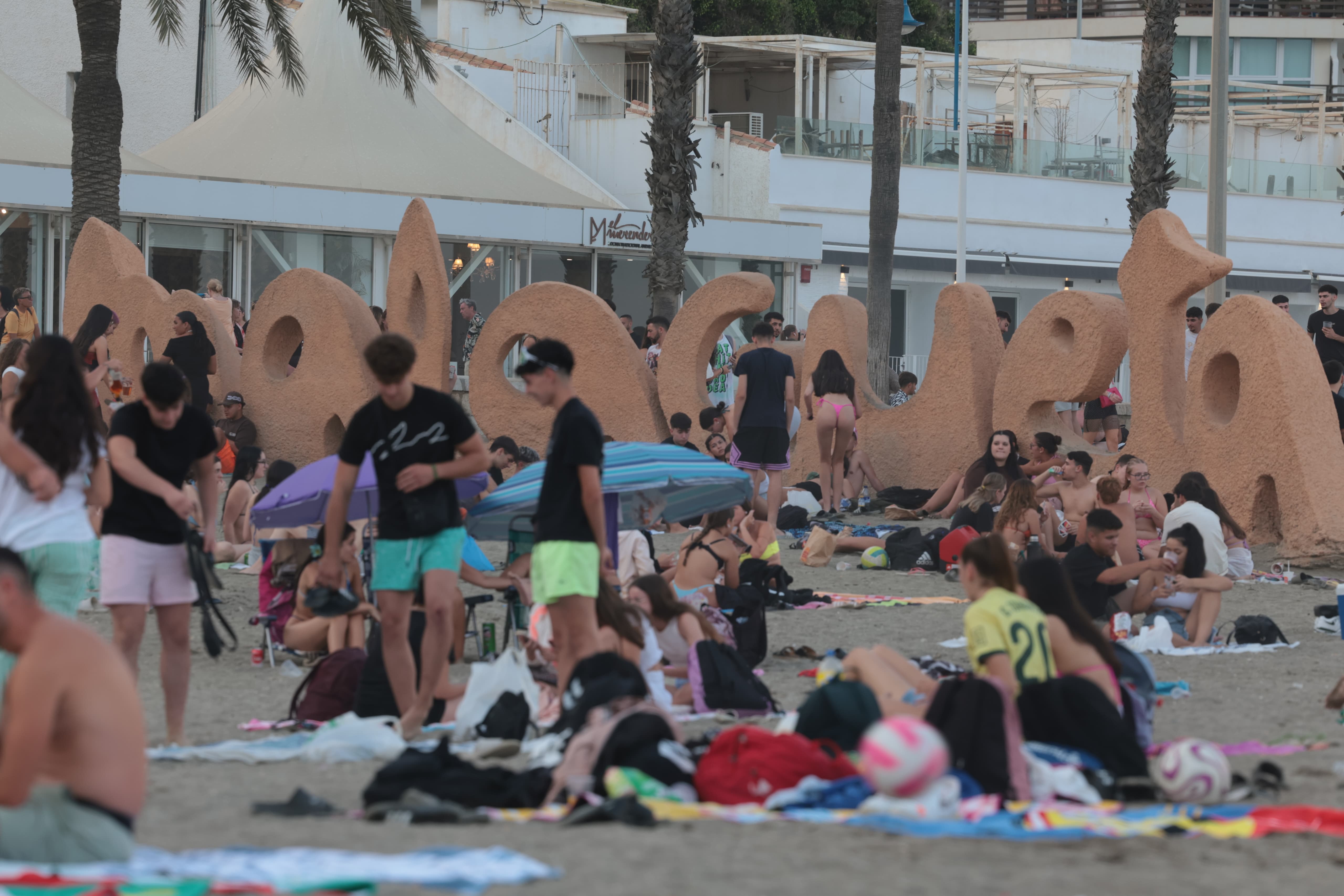 San Juan, a night on the beach - in pictures