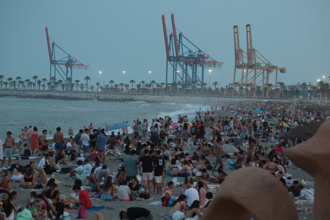 San Juan, a night on the beach - in pictures