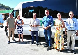 Shuttle bus to popular Andalusian naturist beach starts summer service