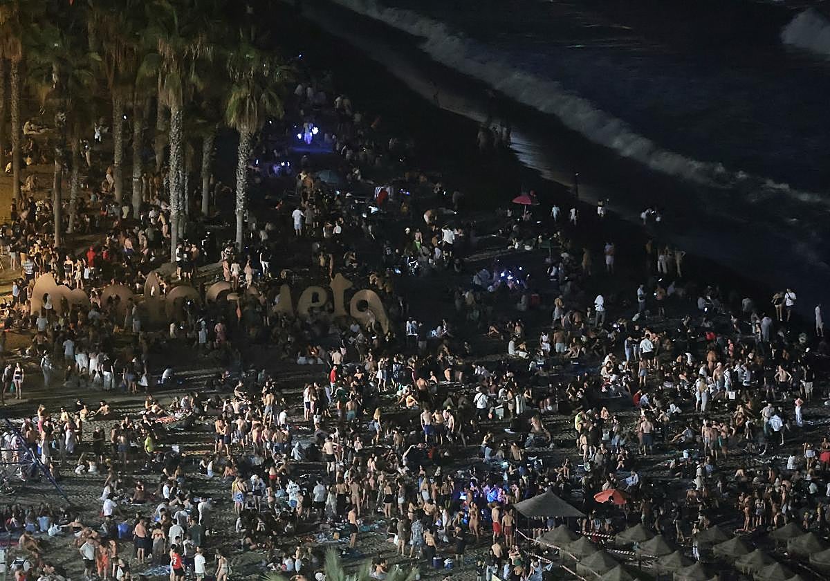 Stolen mobile phones and pepper spray attack at Malaga's Malagueta beach