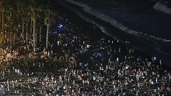 Stolen mobile phones and pepper spray attack at Malaga's Malagueta beach