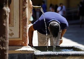 Town in south of Spain beats 1965 record for maximum temperature in June