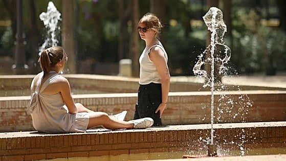 First heatwave of summer eases in Andalucía although amber and yellow warnings remain in force in these areas