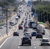 Fuel prices hit record highs in Spain during peak holiday season due to the oil crisis