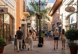 McArthurGlen Designer Outlet in Malaga kicks off summer with three new stores