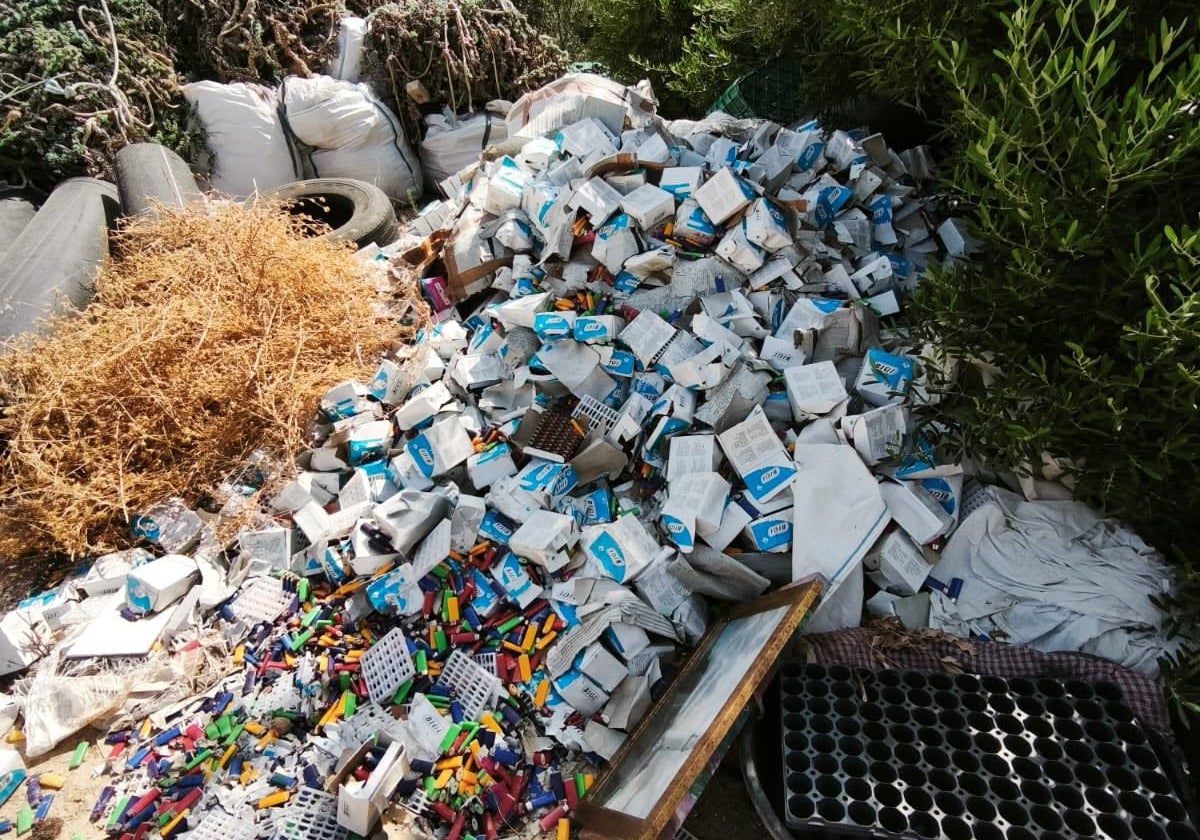 Thousands of cigarette lighters discarded on the municipal border between Torremolinos and Malaga city.