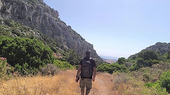 A hike to the Costa del Sol through Europe's southernmost karst landscape that ends with a visit to a spa