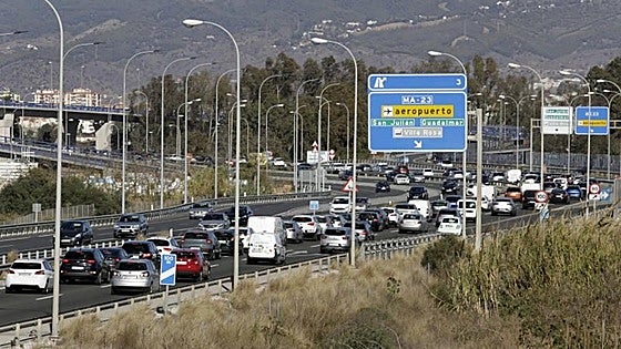 Massive holiday traffic exodus hits roads in Spain today as DGT mounts first Operation Salida of summer