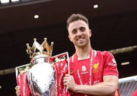 Liverpool FC footballer Diogo Jota and his brother killed in car crash in north of Spain