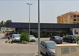 Machete-wielding robbers hold up supermarket in Malaga's Guadalhorce valley