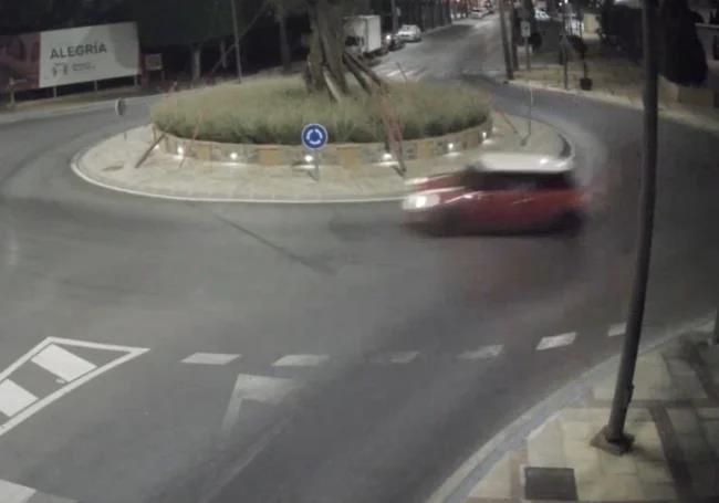 Image of the vehicle going at high speed.