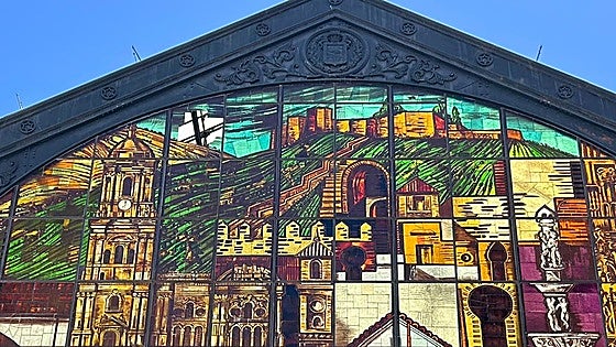 Disaster narrowly averted after heat cracks huge stained glass window at iconic Malaga market