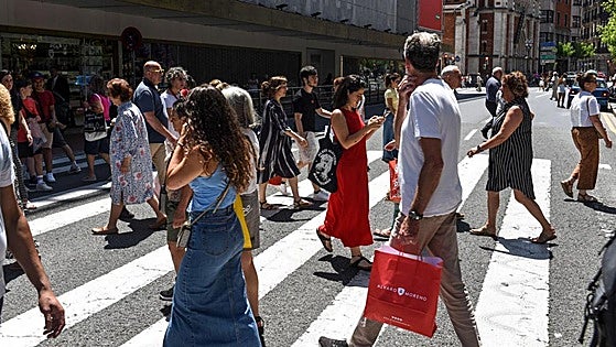 Rising prices and taxes have weighed heavily on one in three household incomes since the Covid pandemic in Spain