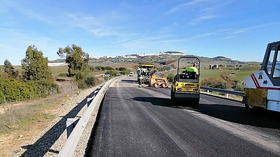 Junta de Andalucía puts 24-million-euro package of road resurfacing contracts out to tender