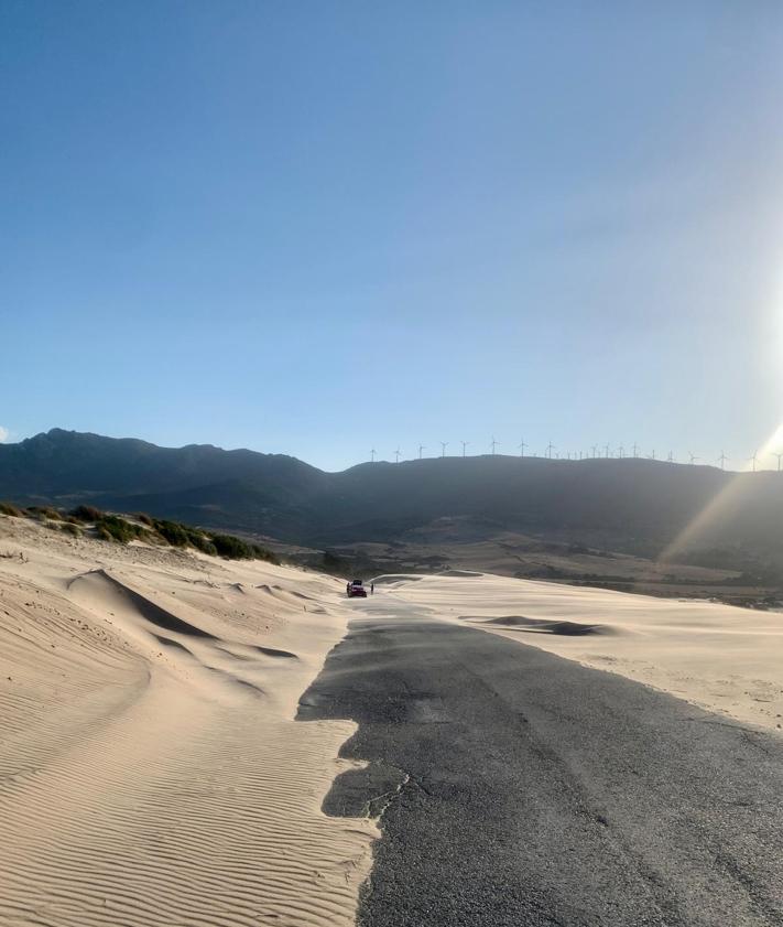 Imagen secundaria 2 - The breathtaking road through sand dunes that leads to a beach paradise in southern Spain