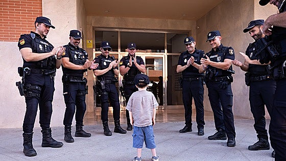 The brave Malaga boy with a rare disease who dreams of becoming a policeman